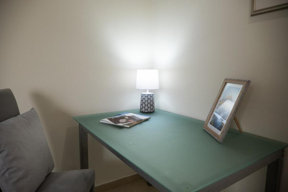 Golden Harbour - 2 Bedrooms, 2 Bathrooms Gzira Bagian luar foto