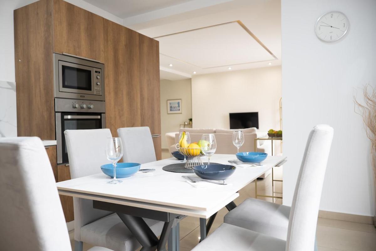 Golden Harbour - 2 Bedrooms, 2 Bathrooms Gzira Bagian luar foto