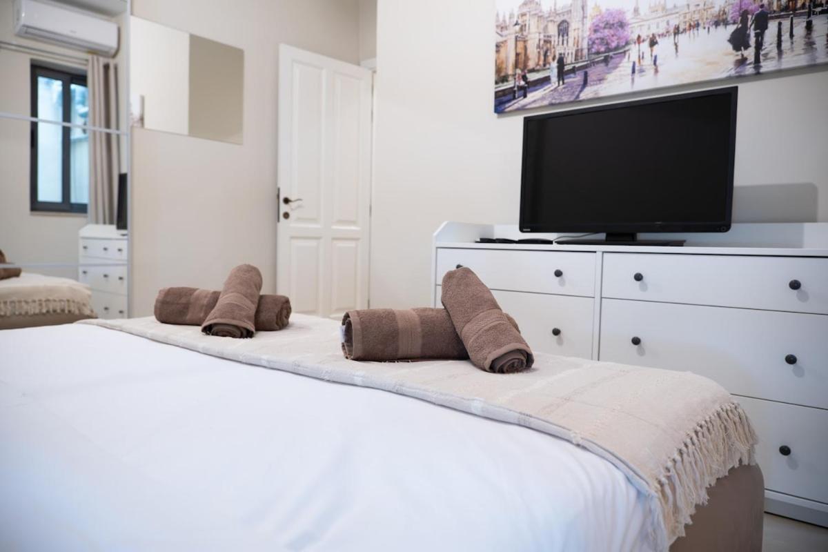 Golden Harbour - 2 Bedrooms, 2 Bathrooms Gzira Bagian luar foto